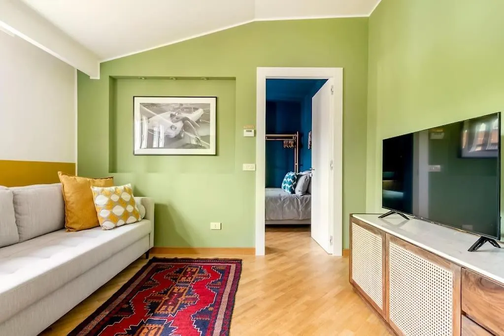 The Color-Block House Apartment Milan 0*,